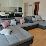 Karlic 2 Apartament *